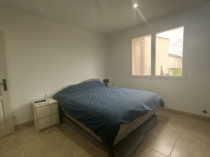 Image No.10-4 Bed House for sale