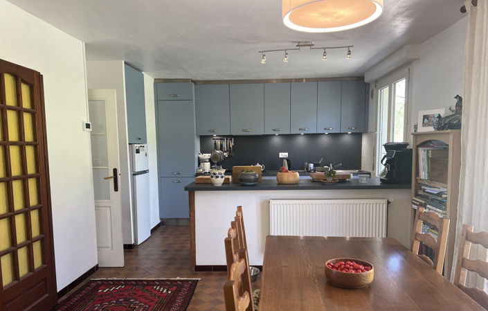 Image No.14-2 Bed House for sale