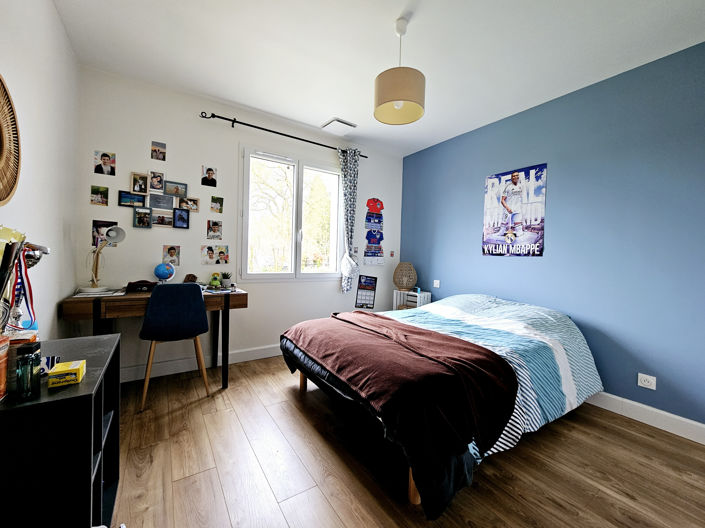 Image No.11-7 Bed House for sale