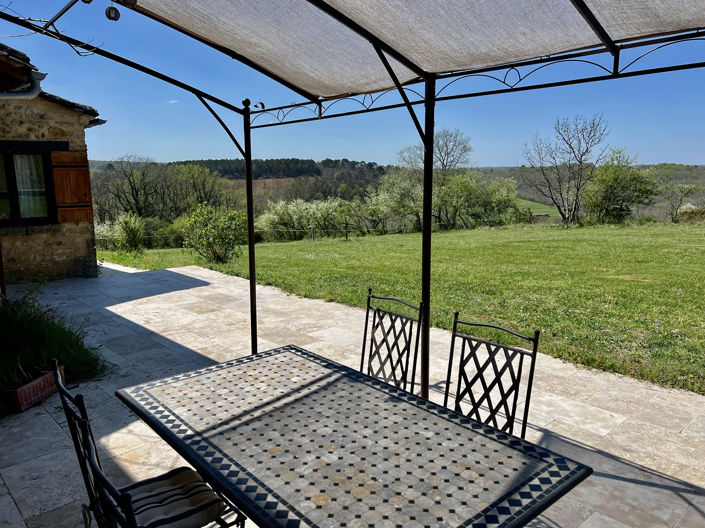 Image No.18-3 Bed Property for sale