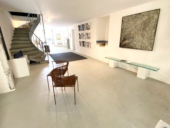 Image No.11-2 Bed House for sale