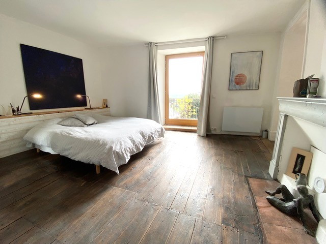 Image No.13-2 Bed House for sale