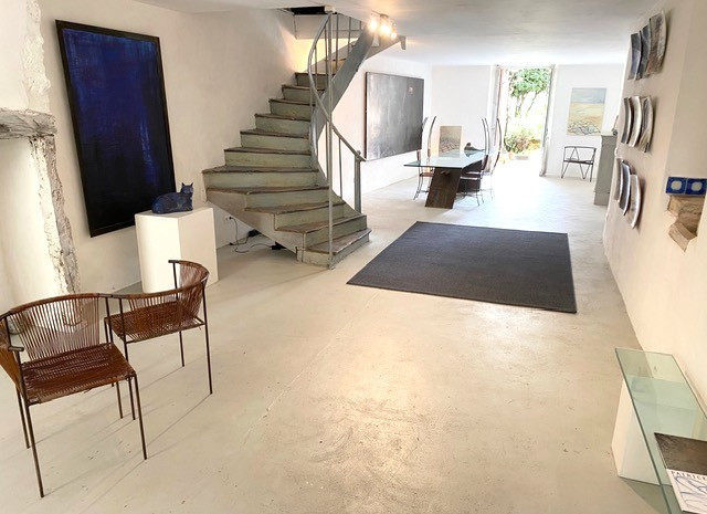 Image No.5-2 Bed House for sale