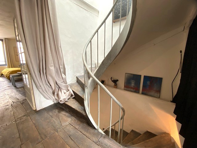 Image No.8-2 Bed House for sale