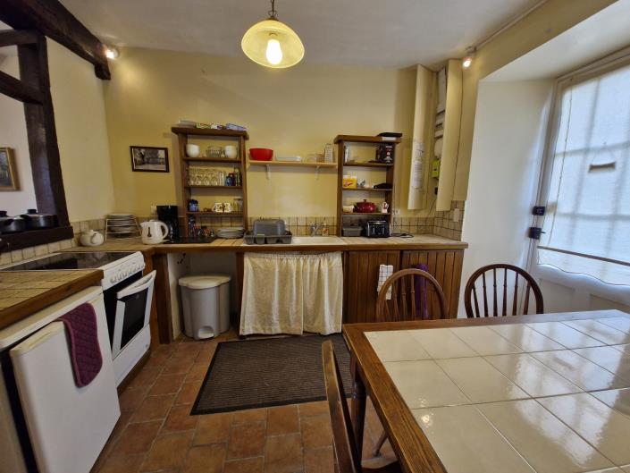 Image No.4-3 Bed Village House for sale