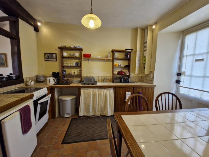 Image No.7-3 Bed Village House for sale