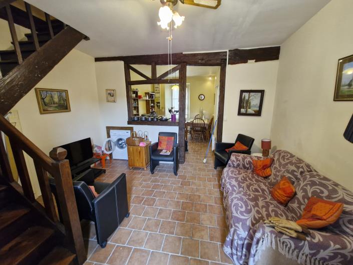 Image No.8-3 Bed Village House for sale