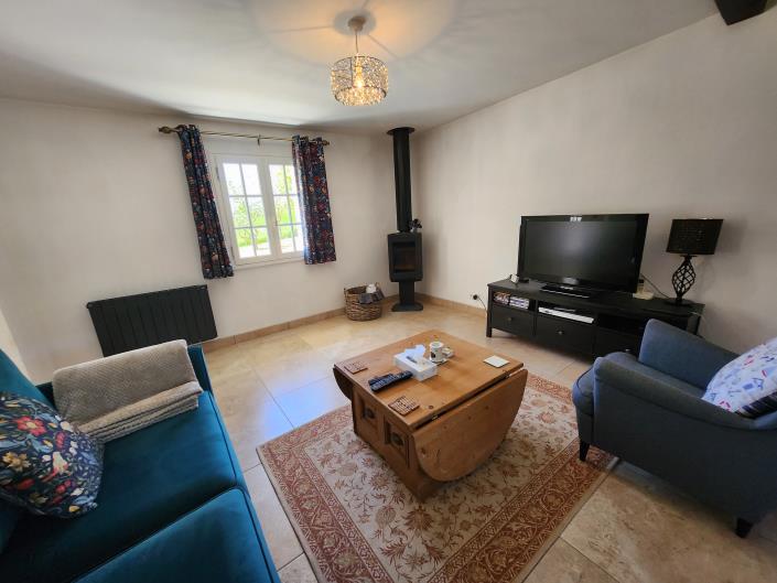 Image No.4-3 Bed Country Property for sale