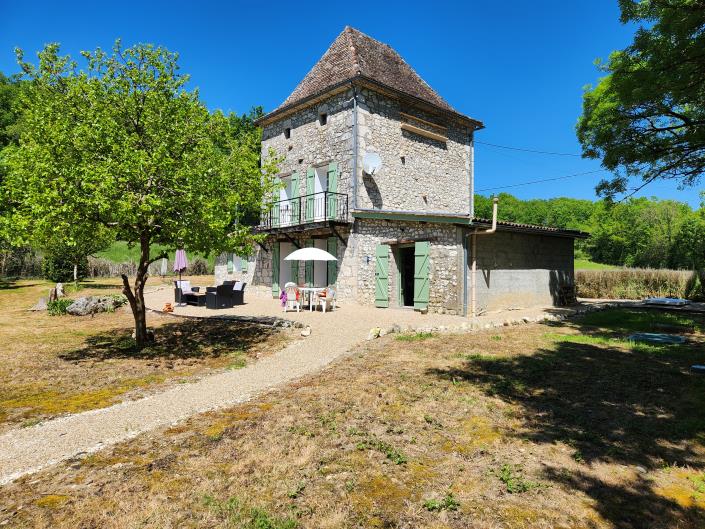 Image No.25-3 Bed Country Property for sale