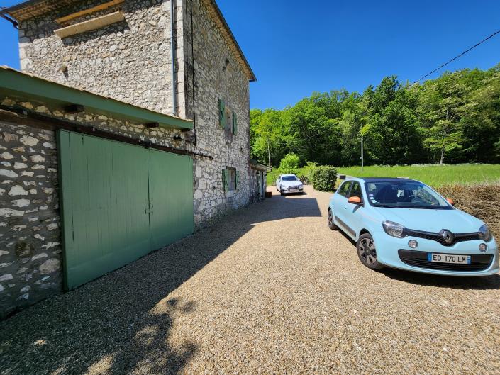 Image No.13-3 Bed Country Property for sale