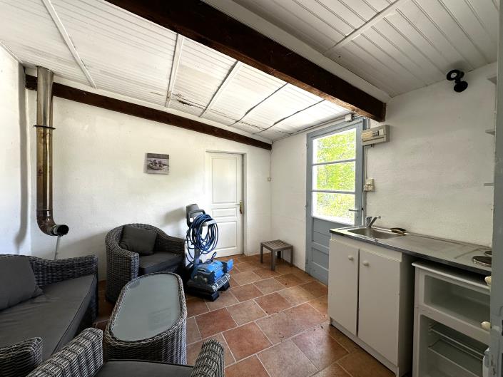 Image No.23-3 Bed Country House for sale