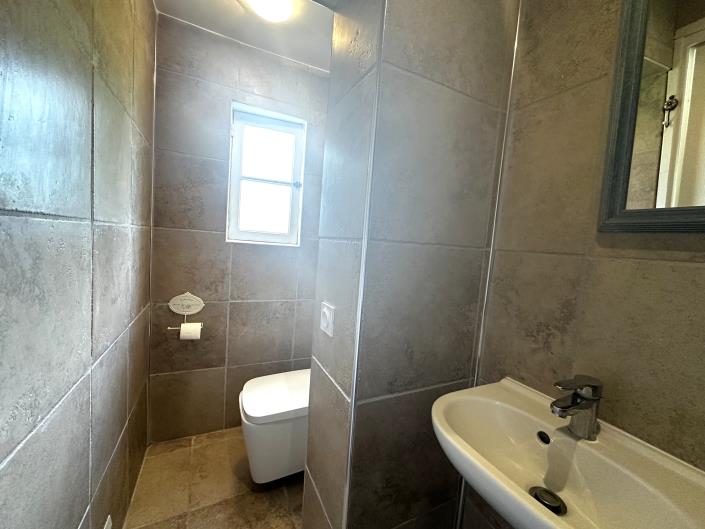 Image No.29-3 Bed Country House for sale