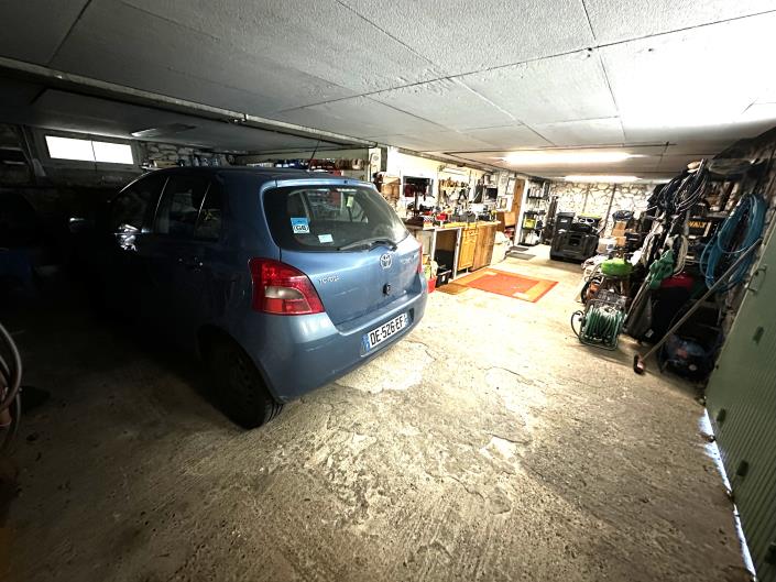 Image No.23-2 Bed Villa / Detached for sale