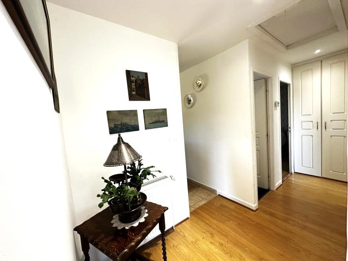 Image No.18-2 Bed Villa / Detached for sale