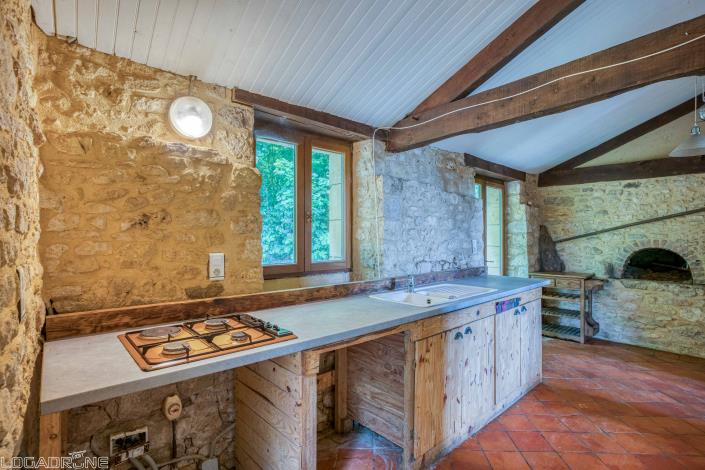 Image No.7-4 Bed Country House for sale