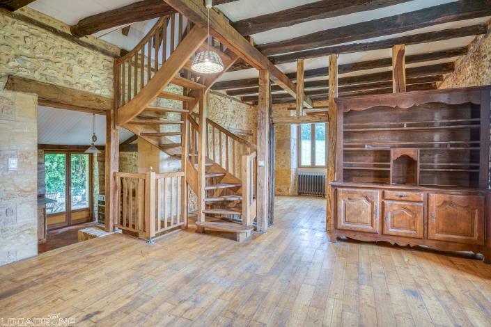 Image No.20-4 Bed Country House for sale