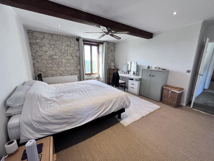 Image No.16-5 Bed Country House for sale