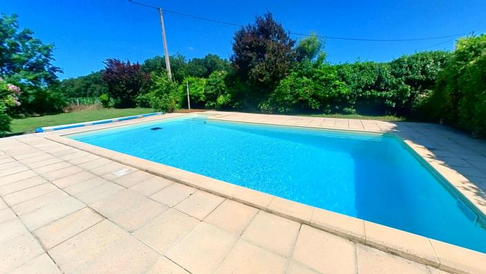 Image No.2-5 Bed Country House for sale