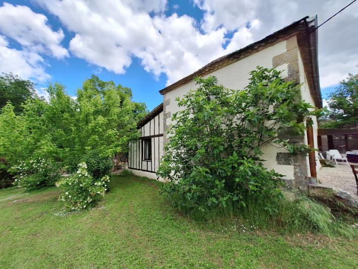 Image No.24-3 Bed Country House for sale