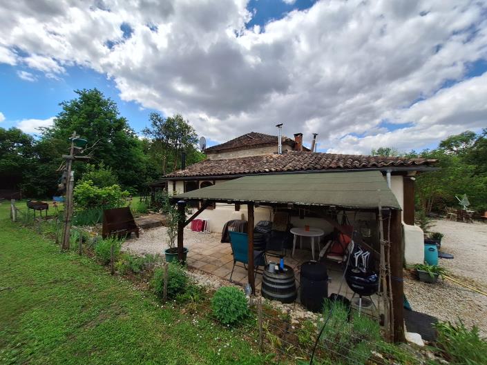 Image No.30-3 Bed Country House for sale