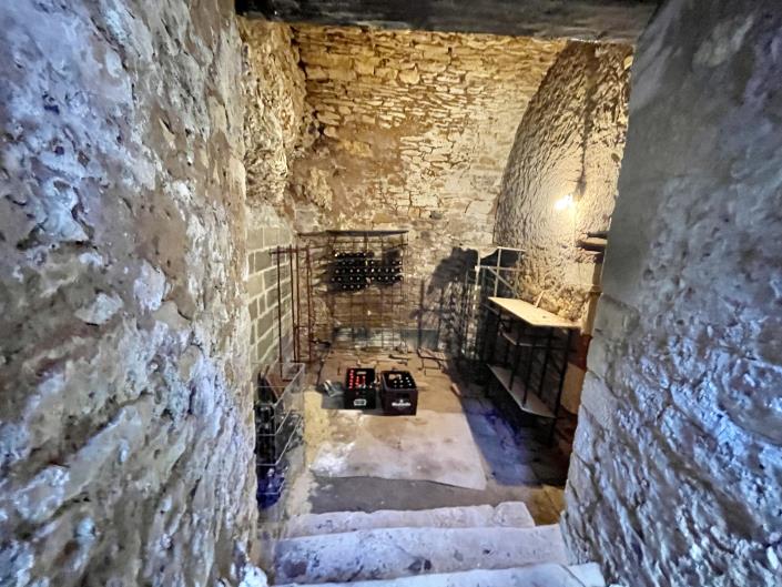 Image No.24-4 Bed Chateaux for sale