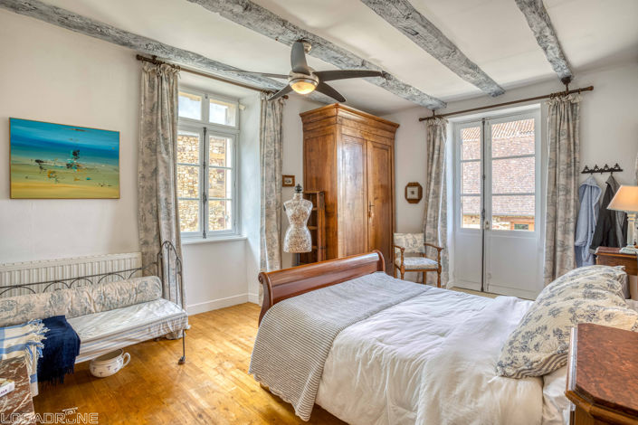 Image No.13-4 Bed House for sale