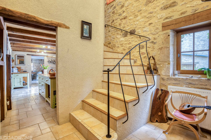 Image No.24-4 Bed House for sale