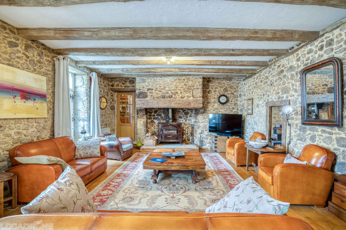 Image No.6-4 Bed House for sale