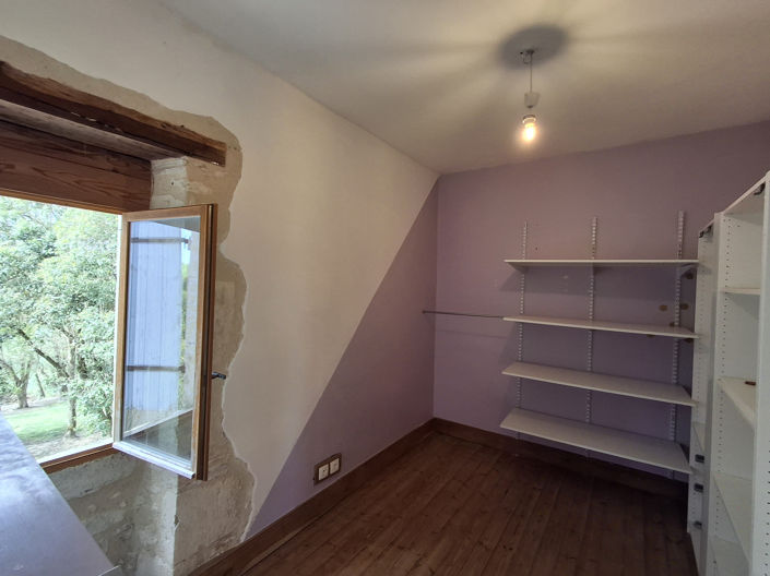 Image No.9-3 Bed House for sale