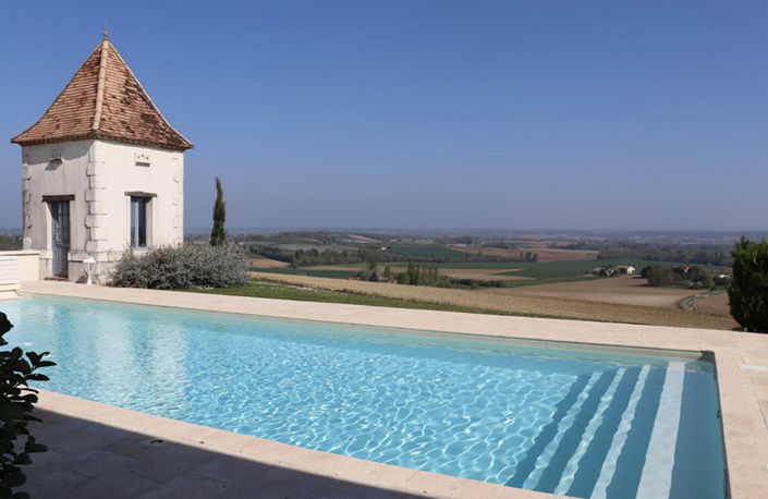Image No.1-4 Bed House for sale
