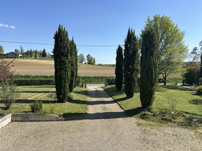 Image No.16-2 Bed House for sale