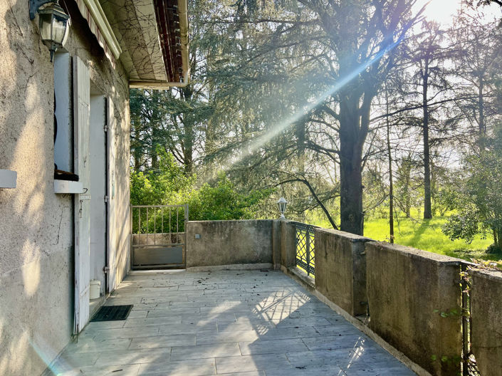 Image No.15-5 Bed House for sale