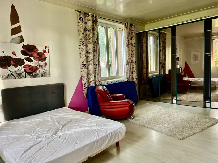 Image No.16-5 Bed House for sale