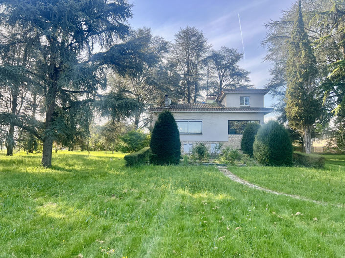 Image No.3-5 Bed House for sale