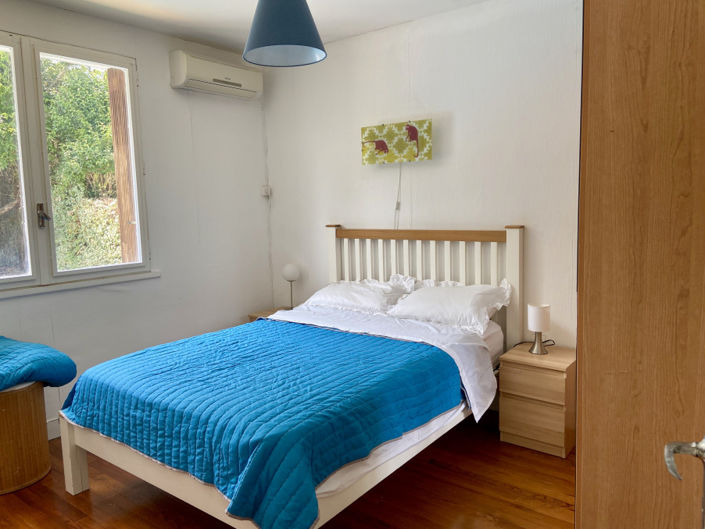 Image No.8-3 Bed House for sale