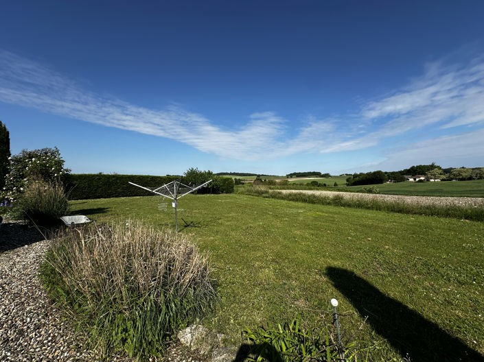 Image No.17-3 Bed House for sale