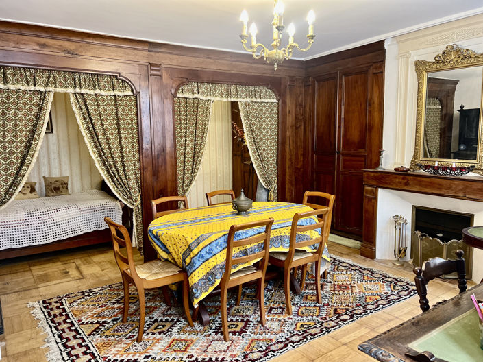 Image No.5-5 Bed House for sale