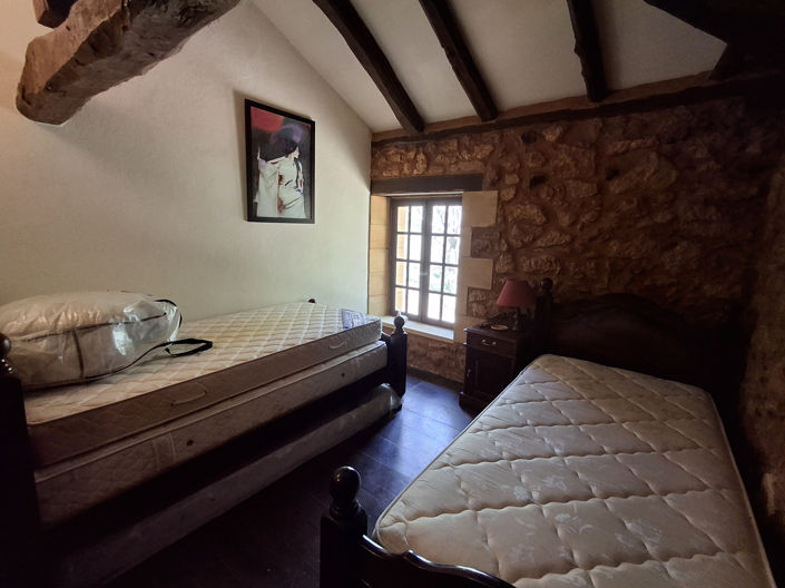 Image No.15-4 Bed House for sale