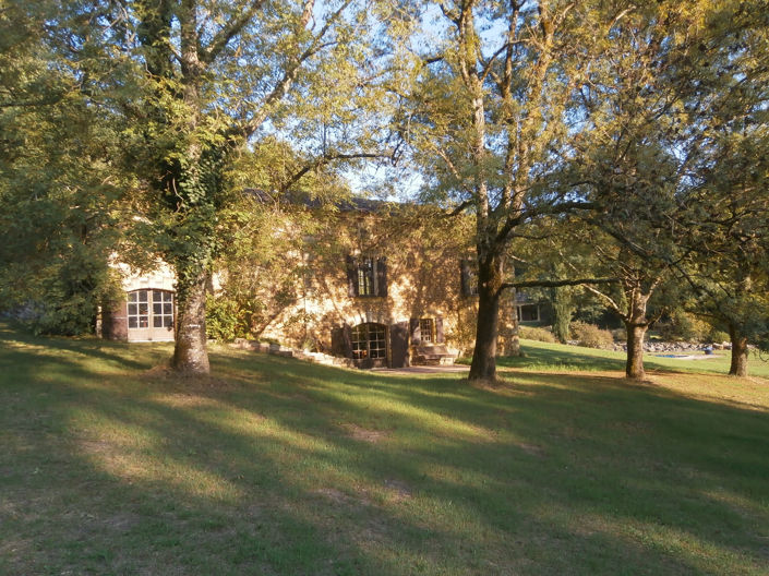 Image No.24-4 Bed House for sale