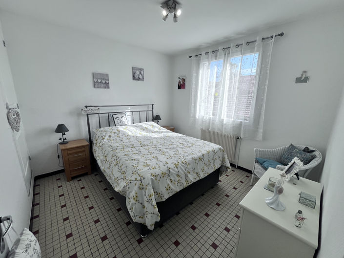 Image No.7-3 Bed House for sale