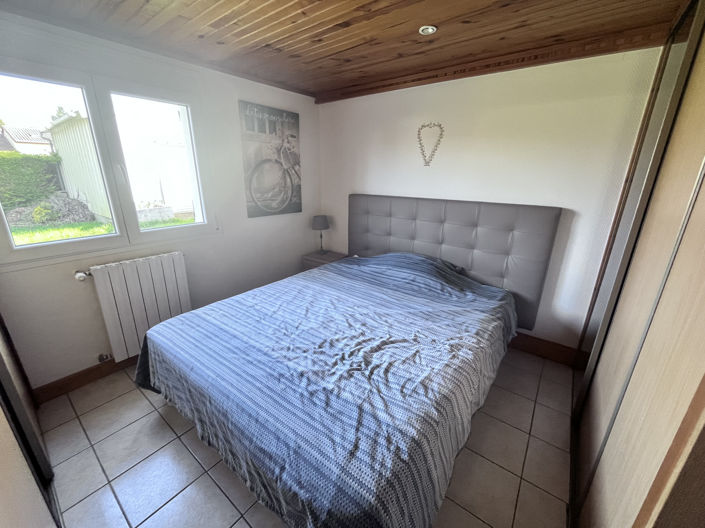 Image No.9-3 Bed House for sale