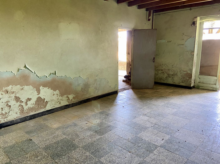 Image No.10-3 Bed House for sale