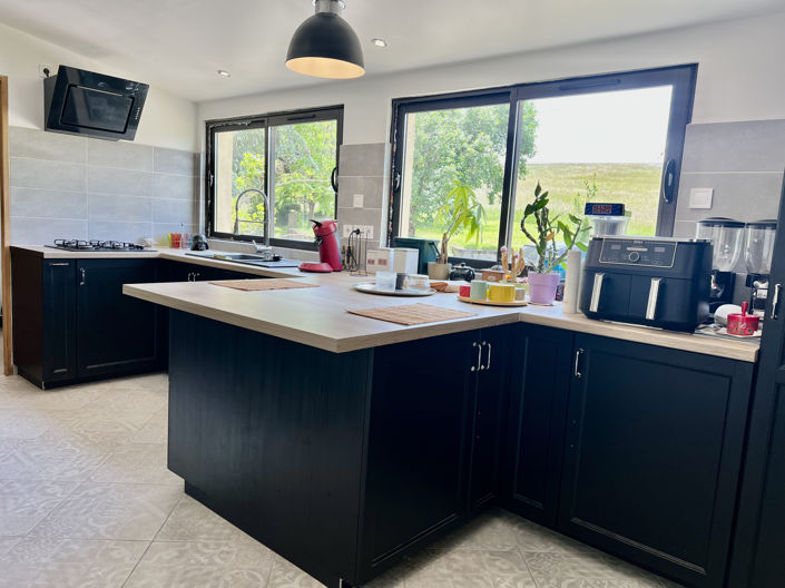 Image No.7-5 Bed House for sale