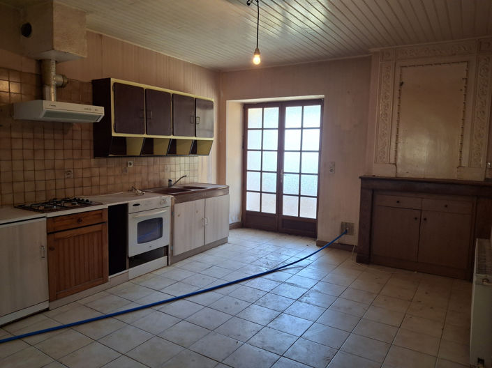 Image No.10-2 Bed House for sale