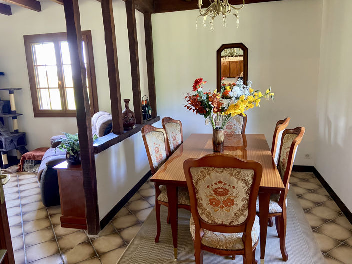 Image No.16-4 Bed House for sale