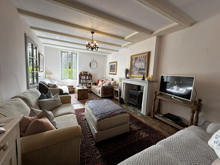 Image No.3-3 Bed House for sale