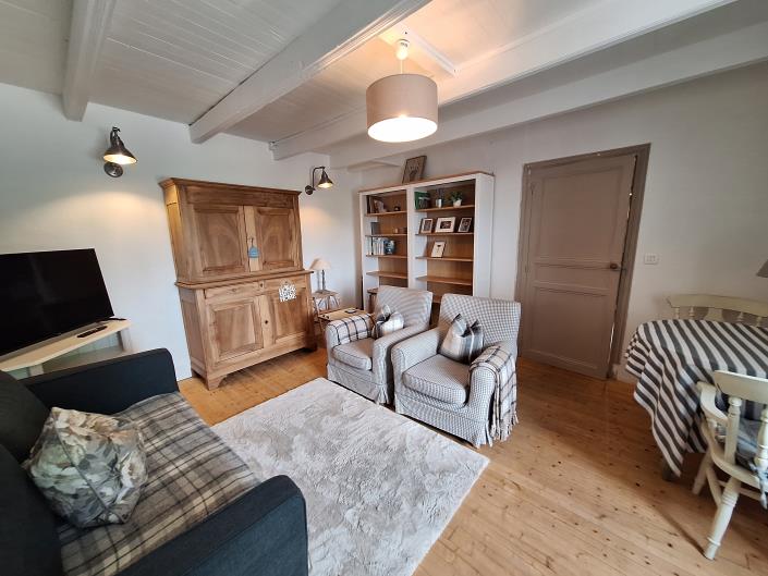 Image No.11-1 Bed Village House for sale