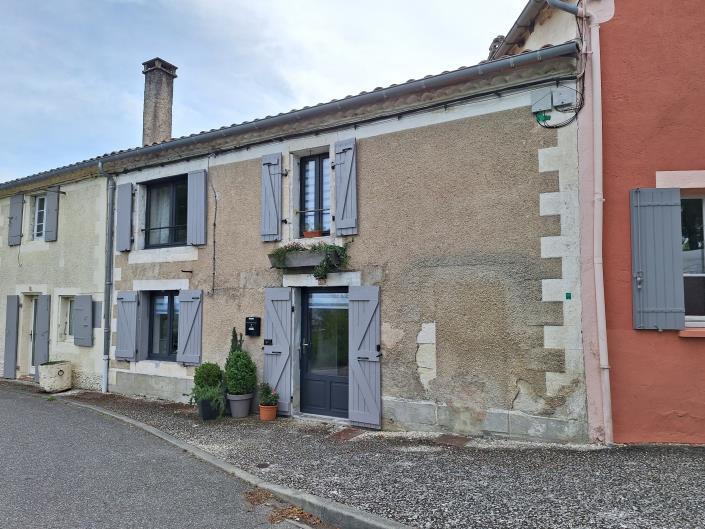 Image No.8-1 Bed Village House for sale