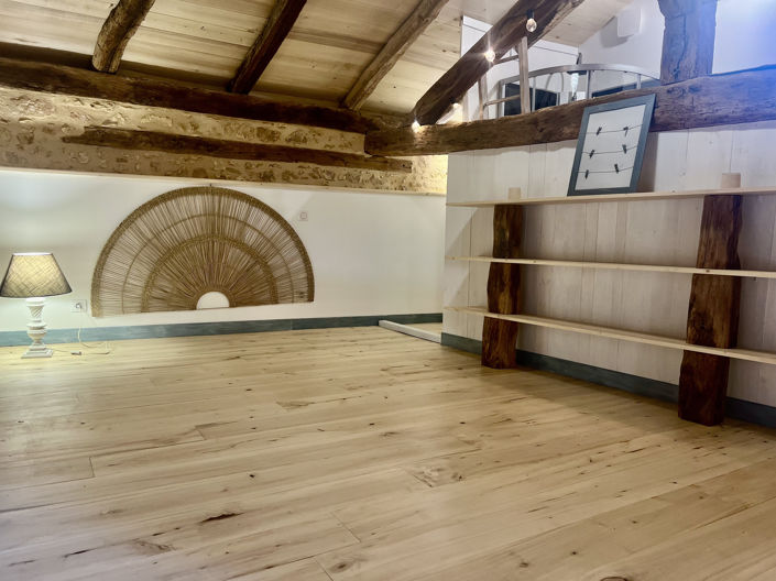 Image No.14-3 Bed House for sale