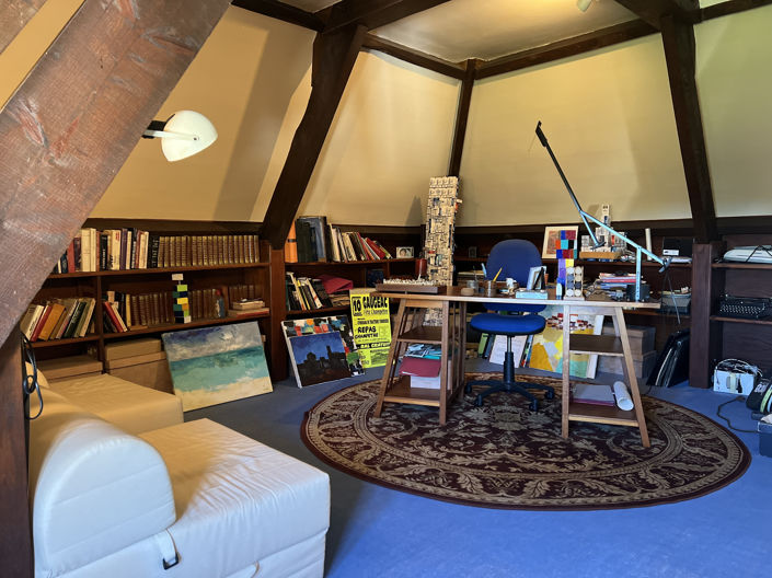 Image No.12-5 Bed House for sale